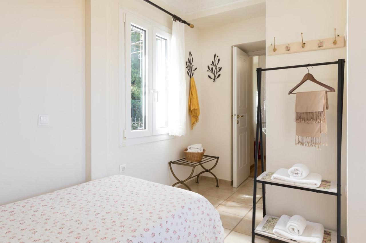 Agallis Corfu Residence Sokrakion Bagian luar foto