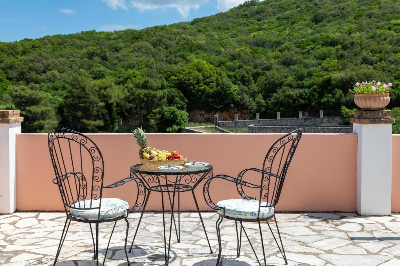 Agallis Corfu Residence Sokrakion Bagian luar foto